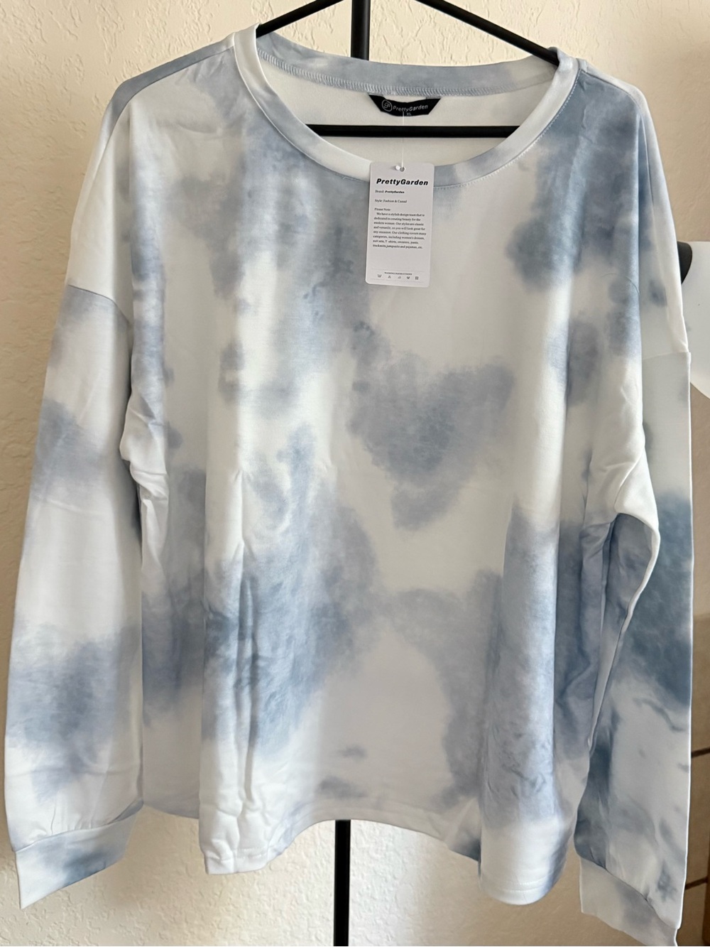 Two-Piece Blue Tie-Dye Crewneck Long Sleeve Top and Joggers - pajama/lounge set